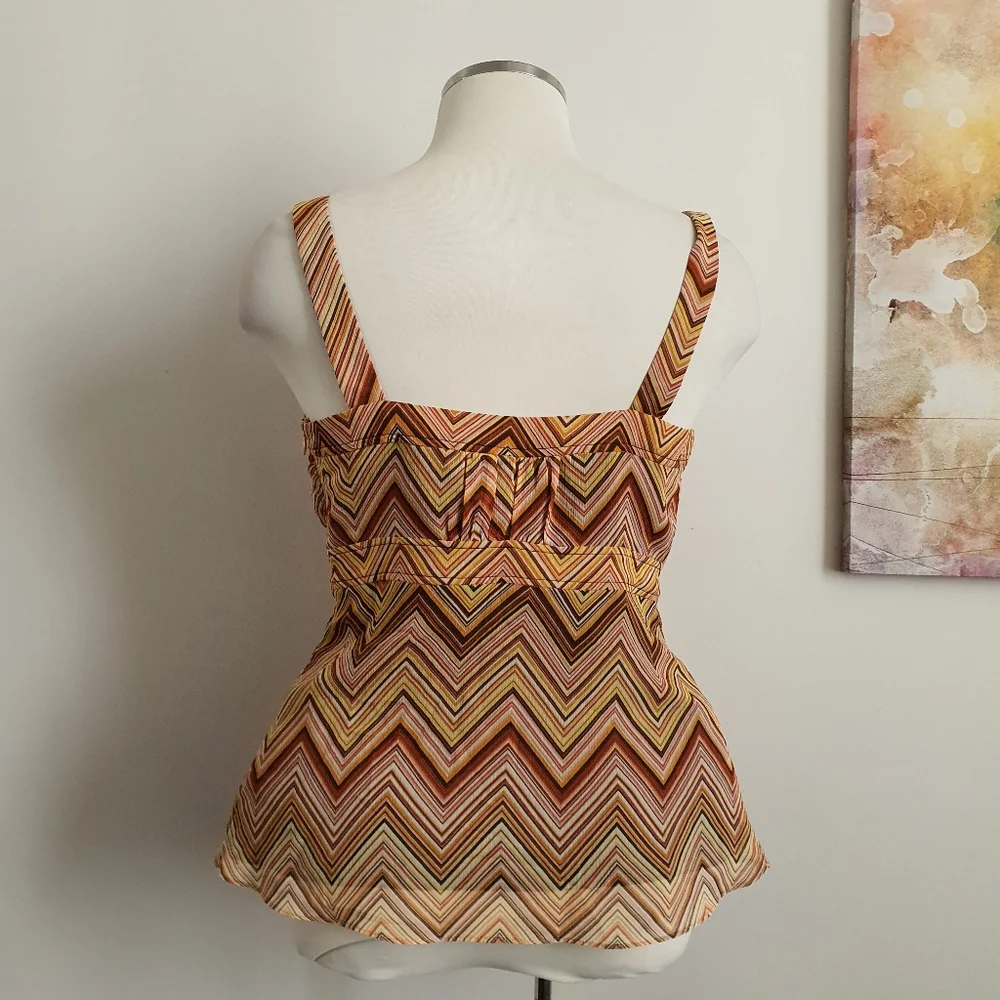 CUE Zig Zag Tan Retro Print Tank Size 12 - Picture 3 of 10